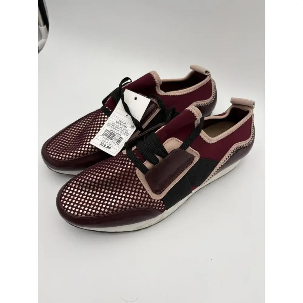 New With Tags 30$ retail Burgundy Sneakers Shoes Time and Tru woman’s Size 8 - Picture 2 of 5
